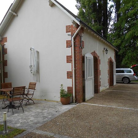 Maison D'Hotes Le Manoir De Contres Le Controis-en-Sologne Exterior photo